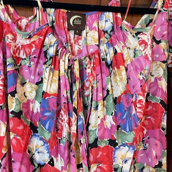 Blu Moon cold shoulder smocked hips mini dress size S - Picture 4 of 7